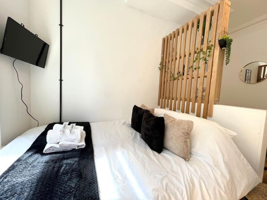 Flat 12, 10 St John'S Road Apartment Bournemouth Ngoại thất bức ảnh