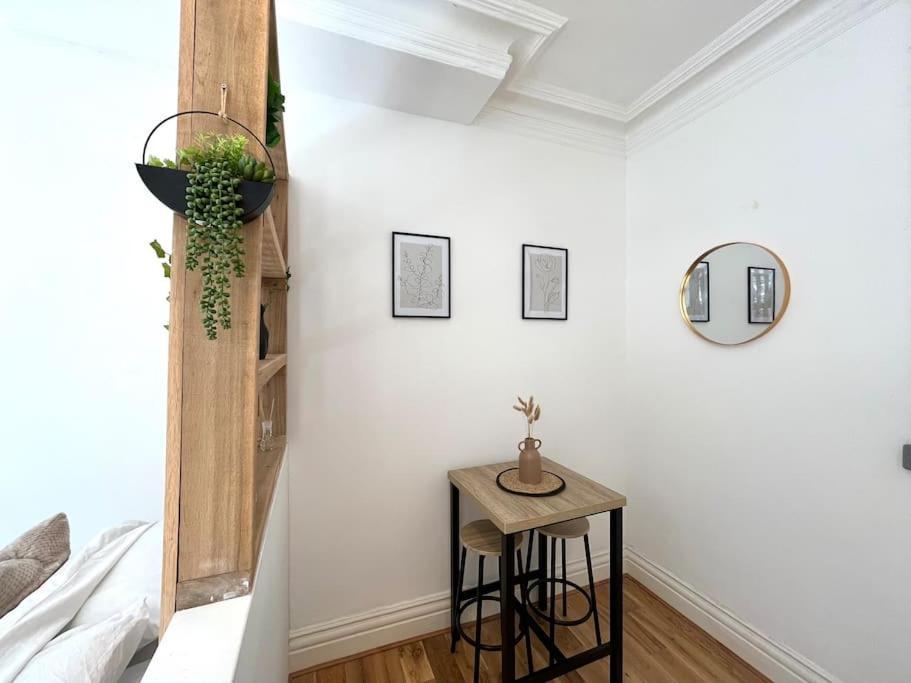 Flat 12, 10 St John'S Road Apartment Bournemouth Ngoại thất bức ảnh