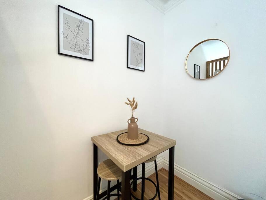 Flat 12, 10 St John'S Road Apartment Bournemouth Ngoại thất bức ảnh