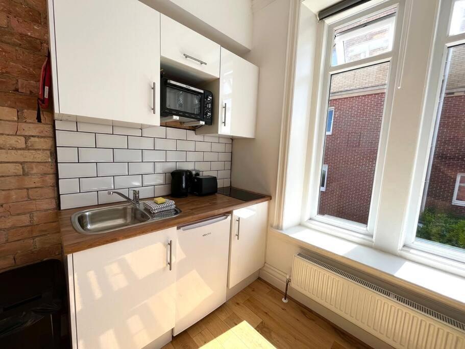 Flat 12, 10 St John'S Road Apartment Bournemouth Ngoại thất bức ảnh